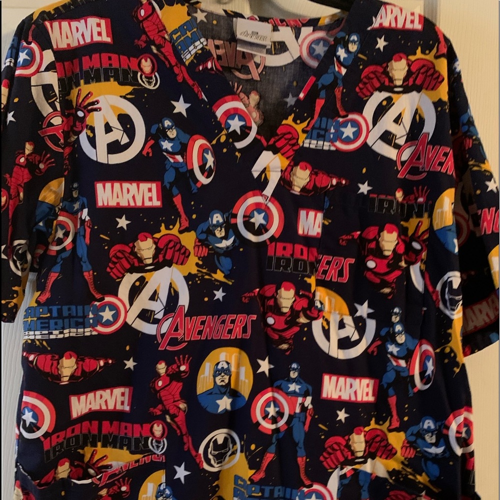 Unisex scrub top